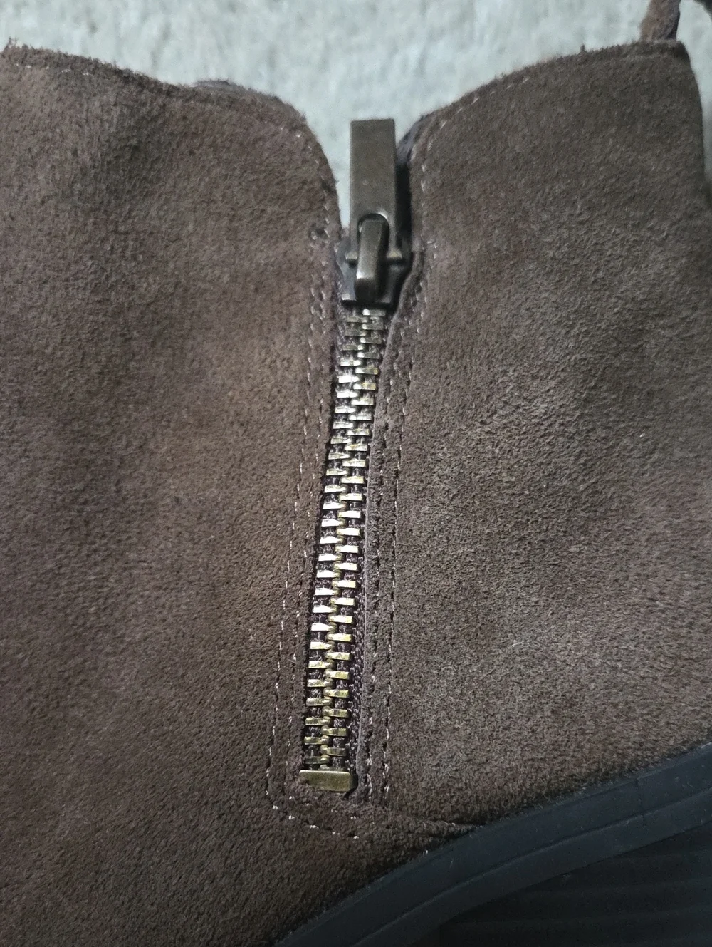 Steve Madden Safira Chocolate Suede Booties